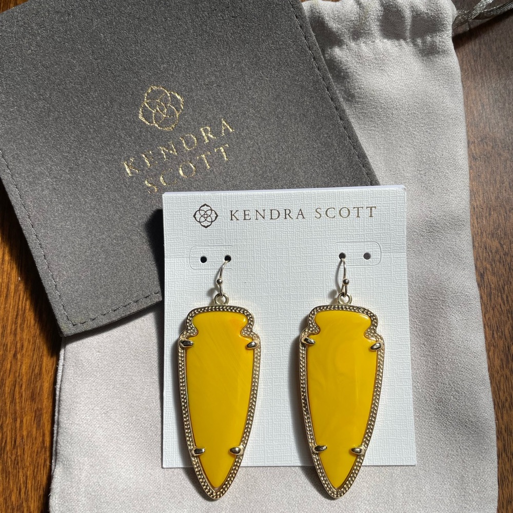 Kendra Scott earrings